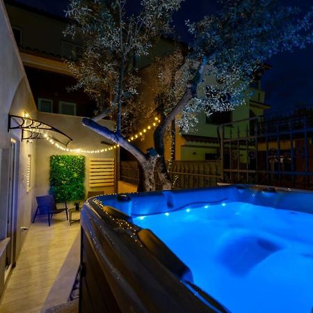 Studio Apartment Mare With Private Garden And Jacuzzi Vinkuran Esterno foto